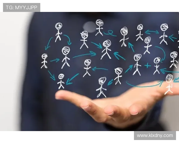 卢伟：马内克三分球表现超预期细节分析与未来调整方向