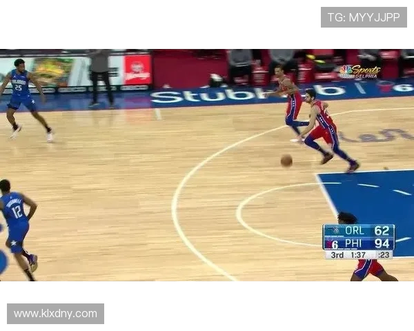 文班补防遭隔扣失误频发 米奇立刻叫停怒斥队友